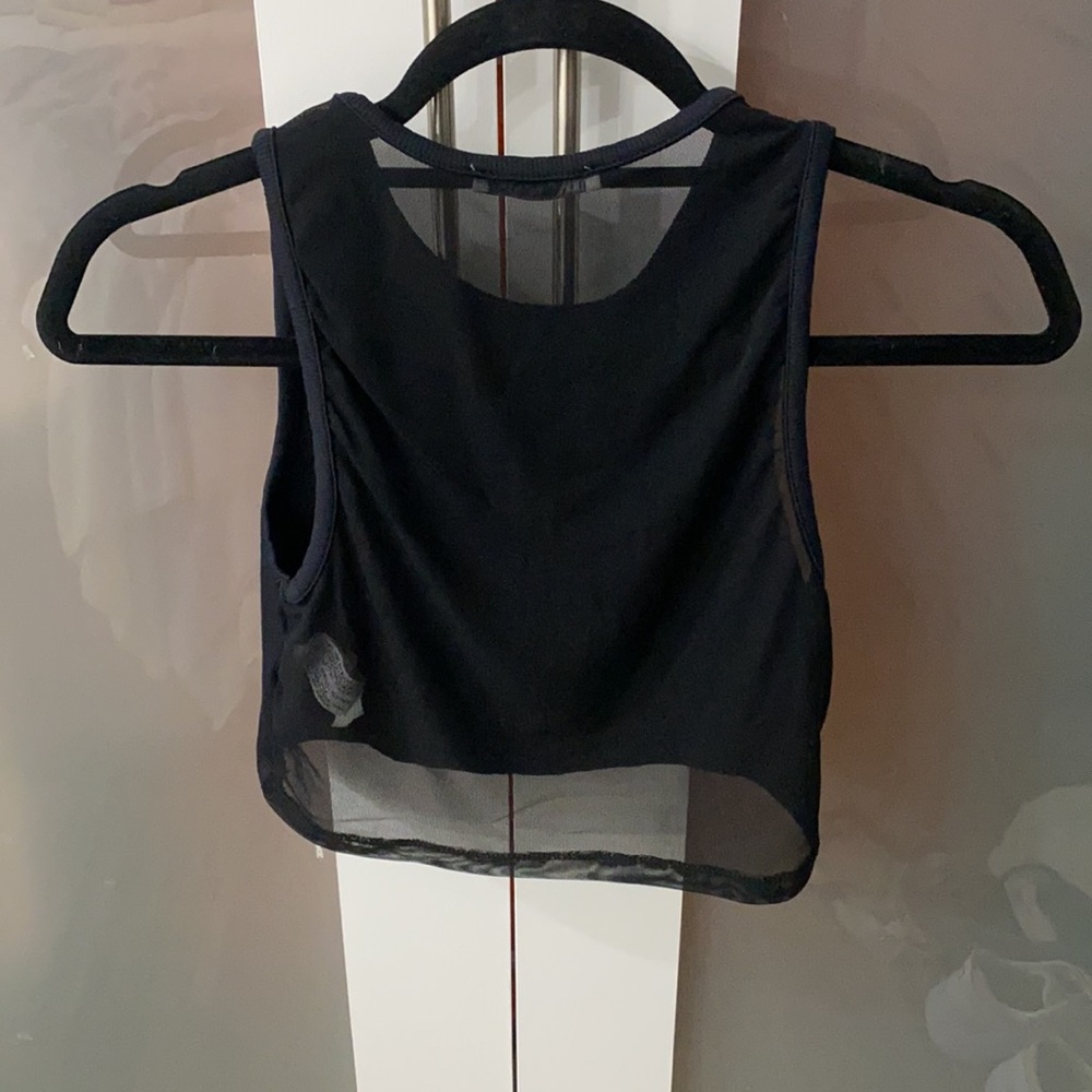 Cropped tank - Picture 2 of 4